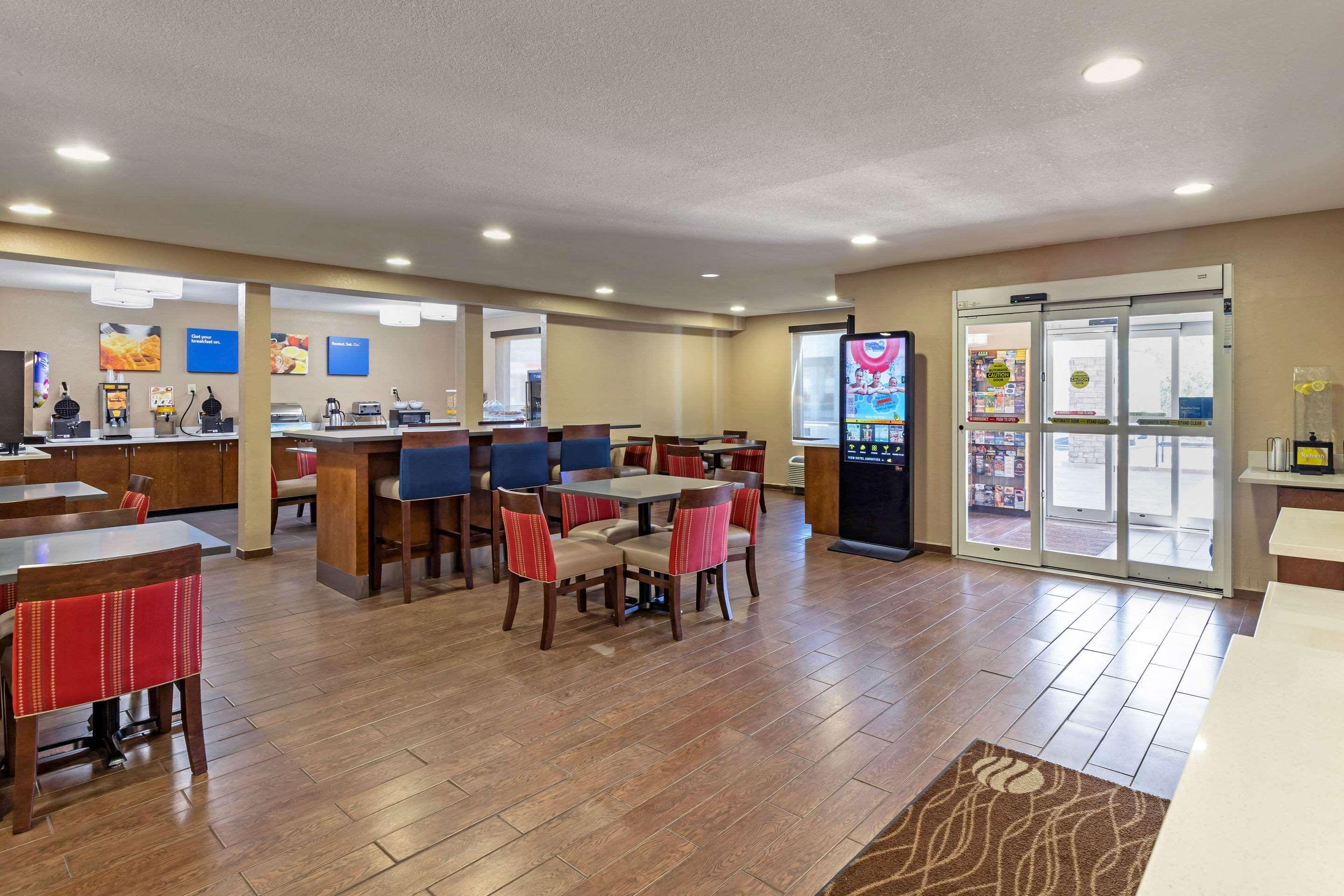 Comfort Inn N Myrtle Beach Barefoot Landing North Myrtle Beach Zewnętrze zdjęcie