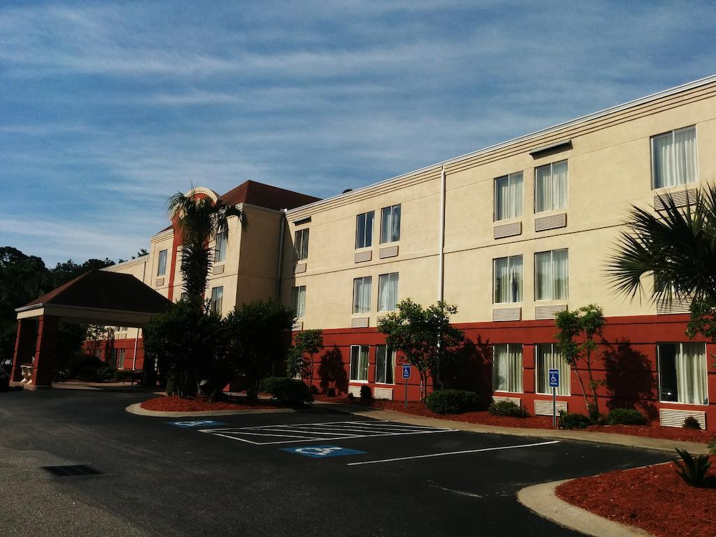 Comfort Inn N Myrtle Beach Barefoot Landing North Myrtle Beach Zewnętrze zdjęcie